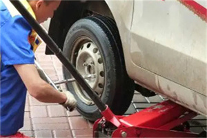 乌当附近拖车24小时服务热线电话