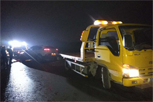 乌当24小时车辆搭电联系电话